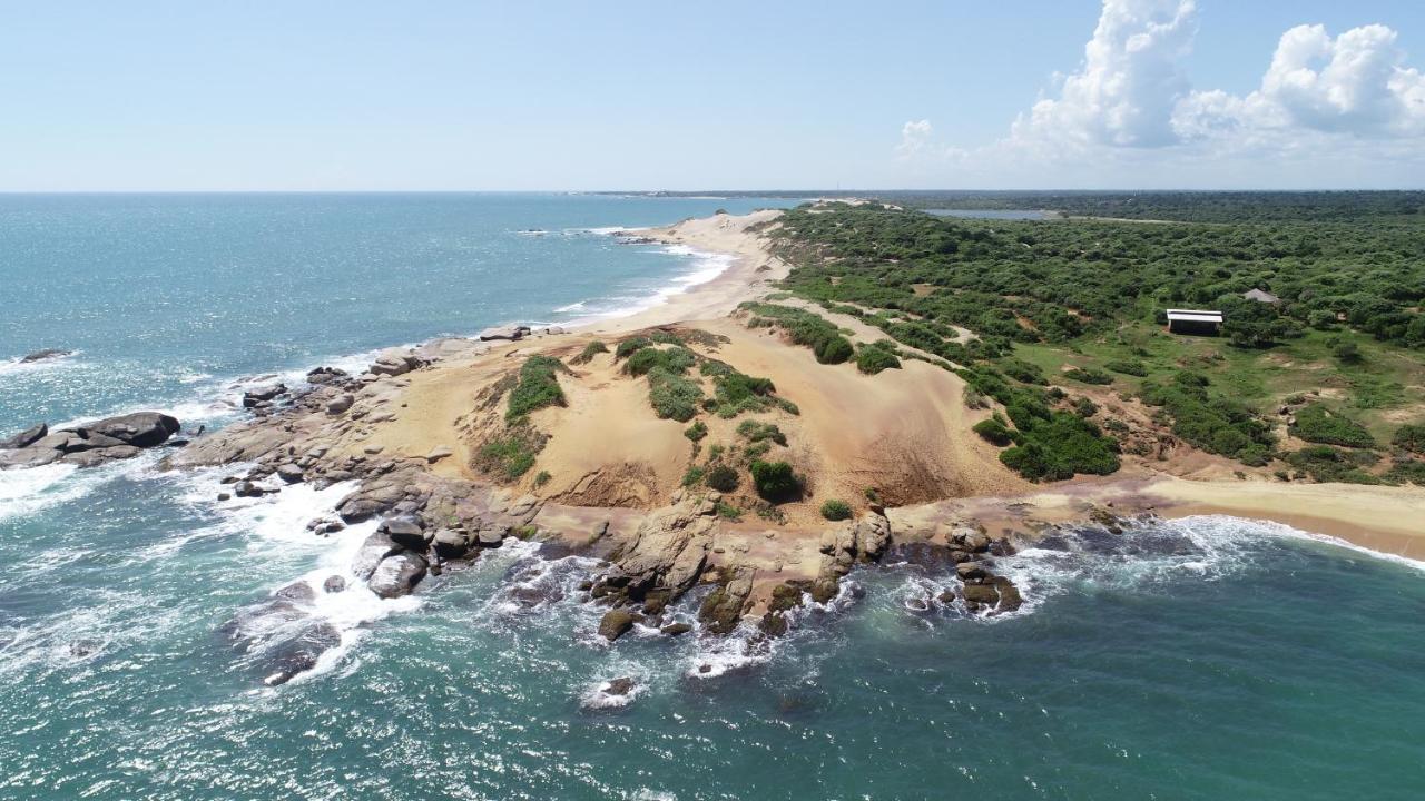 Nil Sisila Beach Resort Yala Exteriör bild